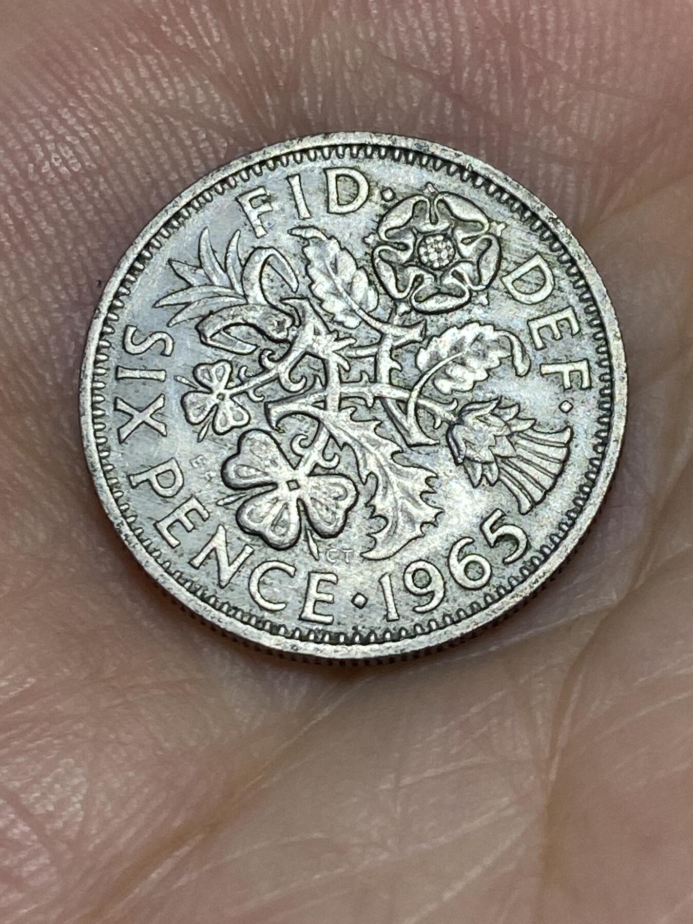 2025年第六十七场(总第九十三场）外国好品散币(免佣金) 英国🇬🇧1965年6便士(伊丽莎白二世青年桂冠)