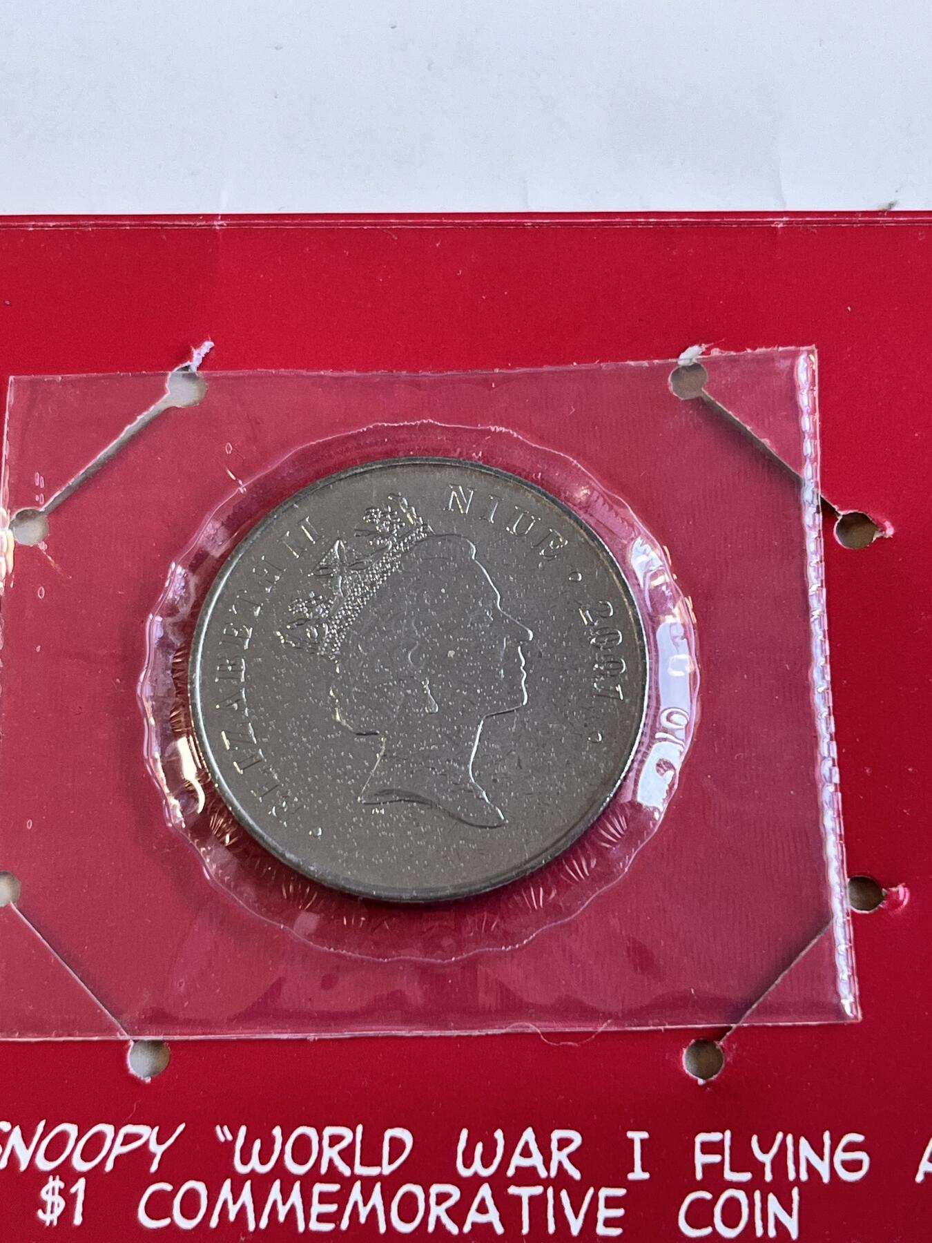 第166期拍卖【长期征集拍品】 卡装纽埃2001年史努比纪念币