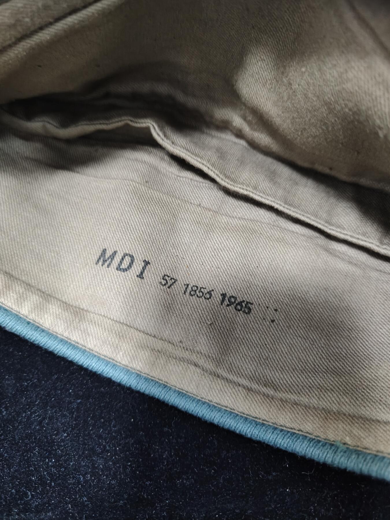 0元起拍勋章 第278期 咸鱼国勋章拍卖专场 7月20日（周日）下午6：00开始 早期马裤呢东德警务人员船帽 57CM