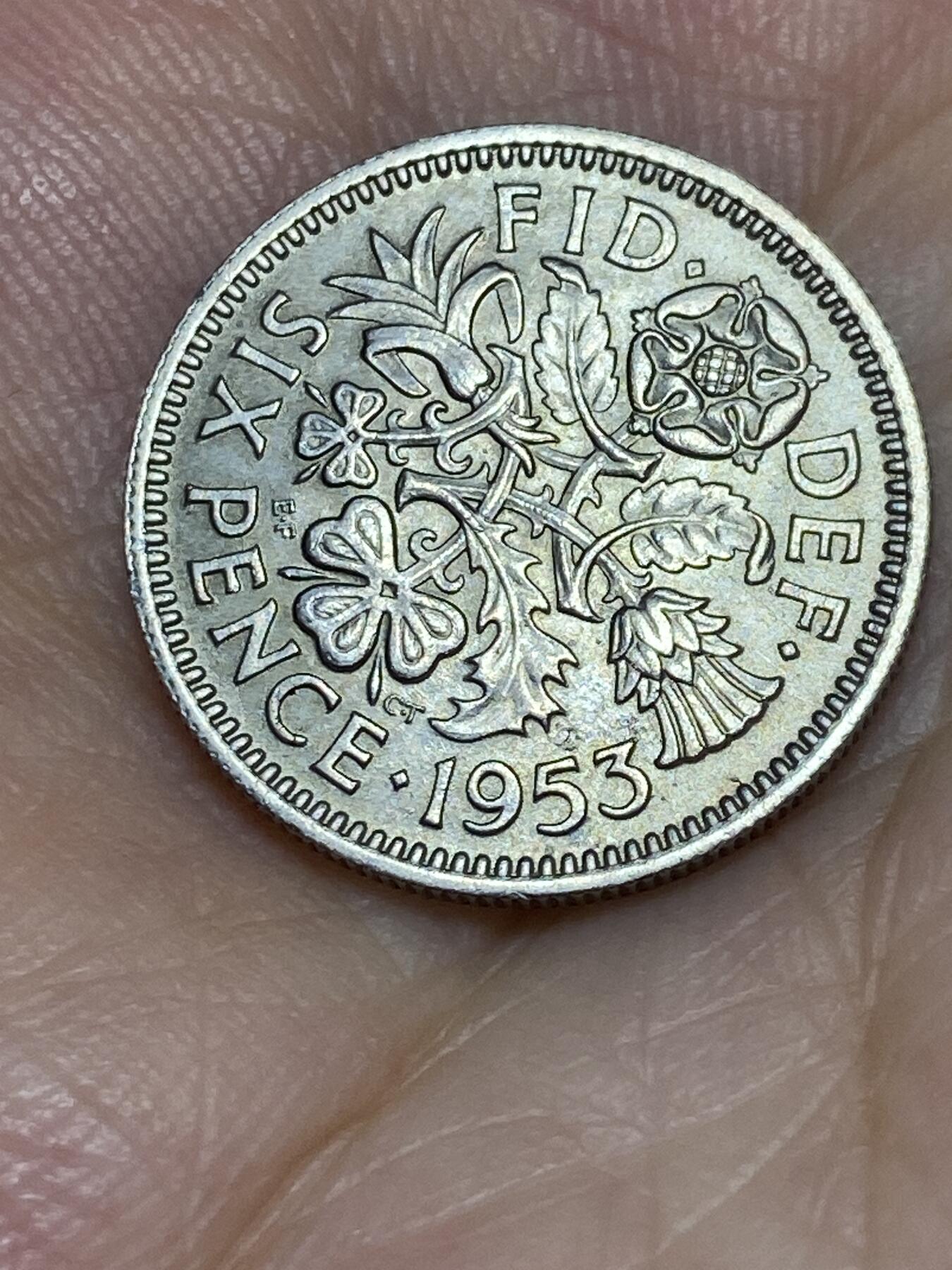 2025年第六十七场(总第九十三场）外国好品散币(免佣金) 英国🇬🇧1953单年份6便士(伊丽莎白二世青年桂冠，加冕年版)
