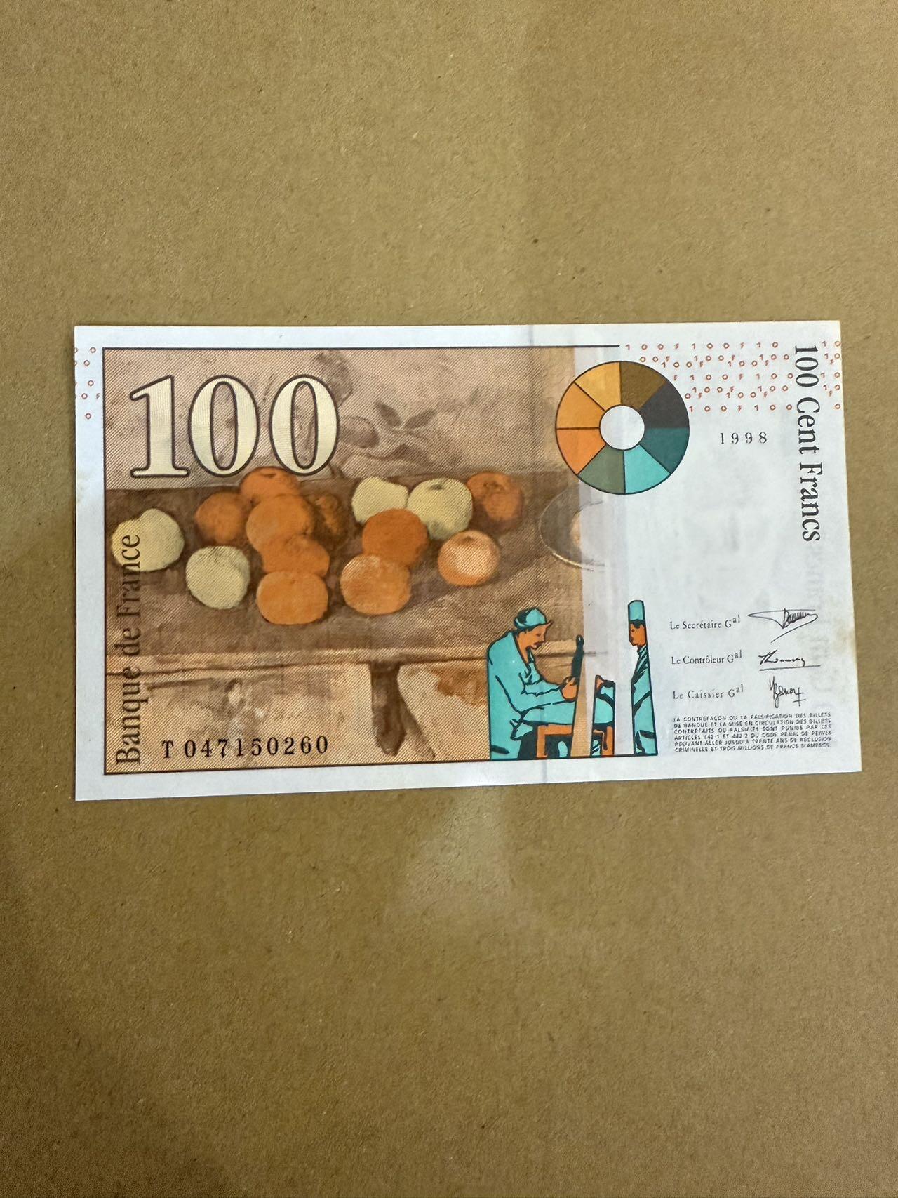 【炜奕收藏】，第三十九期 1998年法国100法郎，UNC-品相，边缘有黄斑
