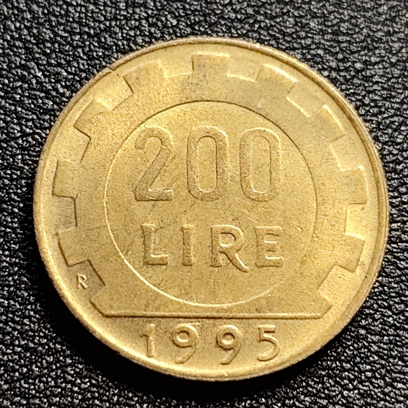 泉币菌-第54场-各国散币场 美品 意大利1995年200里拉 丰收女神 齿轮 铝青铜币 外国硬币 24mm 