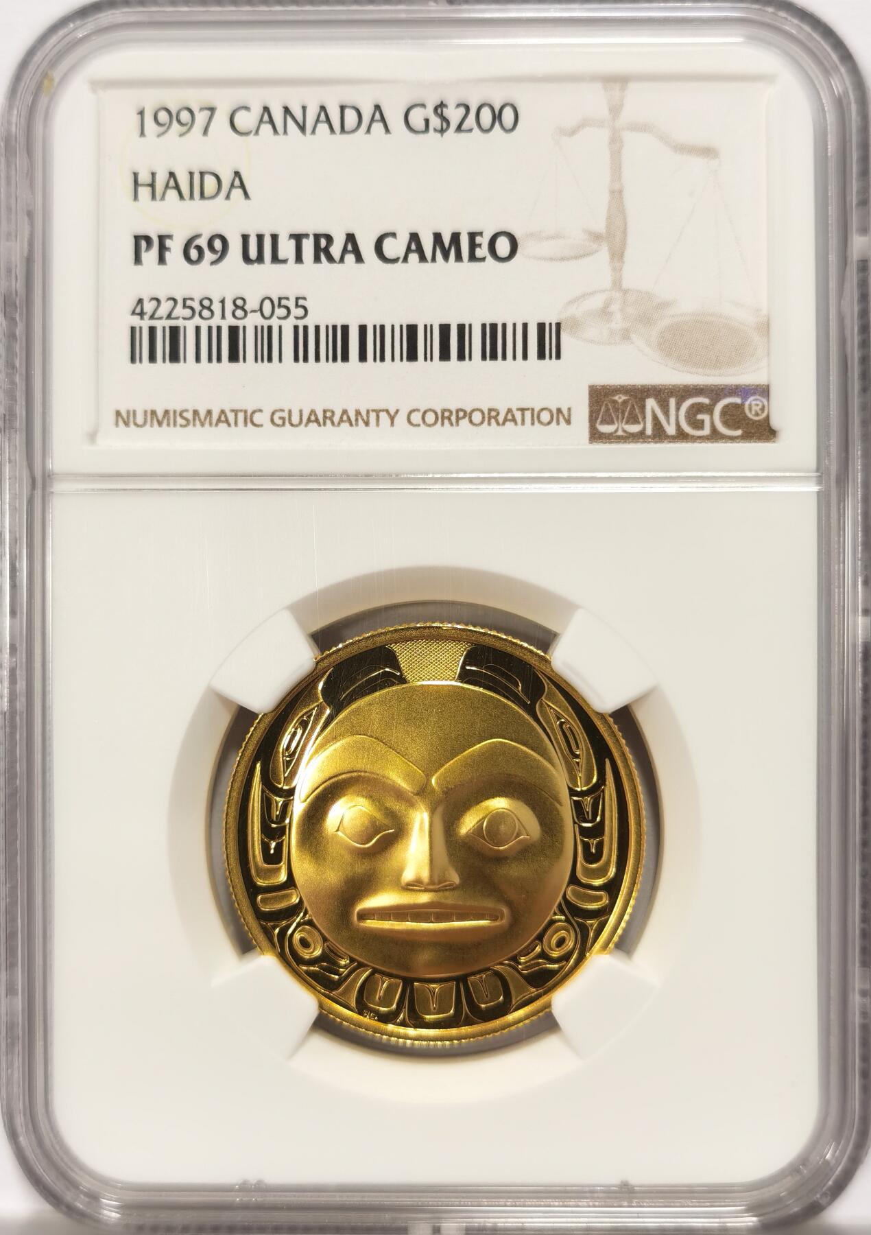 博洋堂世界钱币拍卖第131期（全场包邮） NGC PF69UC 加拿大1997年海达面具$200金币，99年克劳斯最佳金币，基本上要上手才能理解为什么这枚币会获奖，面具层次感很强，发行量11610枚，17.135克22K金，略大于1/2盎司