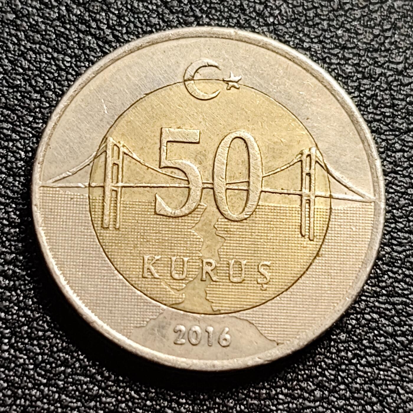 泉币菌-第54场-各国散币场 土耳其50库鲁斯 双色币凯末尔总统 23.9mm 