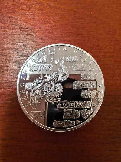 长老汇蛇年精选第二十三场拍卖 2008波兰华沙贫民窟起义65周年20兹罗提精制银币，28.28克925银（2）