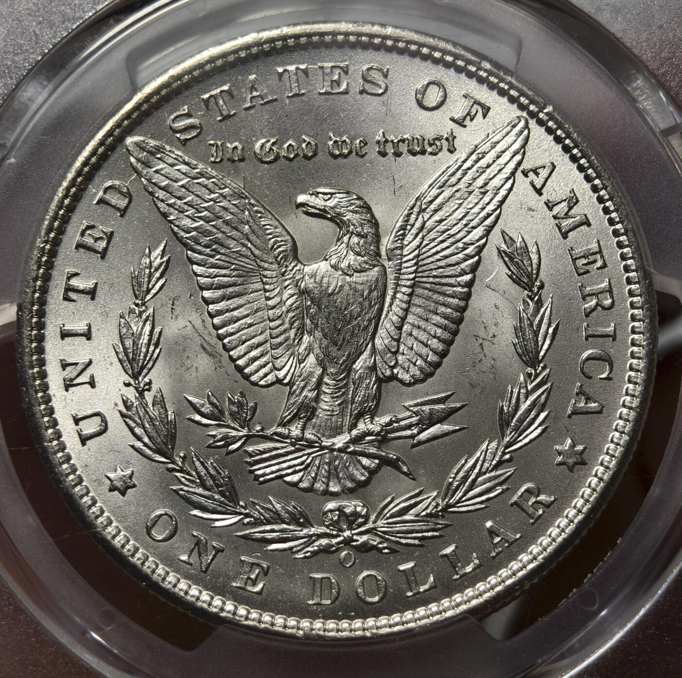 紫瑗钱币——第576期 美国 1898年 O版 摩根 大头妹 1美元 银币 PCGS MS64 老盒 底板打制的十分不错，细腻带点霜感