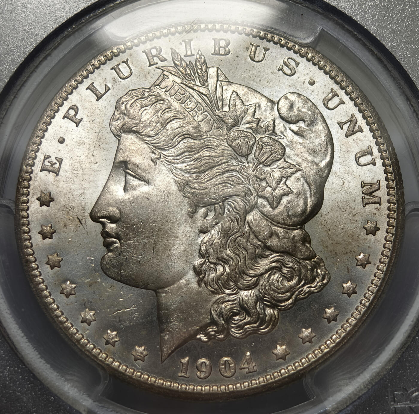 紫瑗钱币——第575期 美国 1904年 O版 摩根 大头妹 1美元 银币 PCGS MS64 老盒 底板有点镜面的感觉