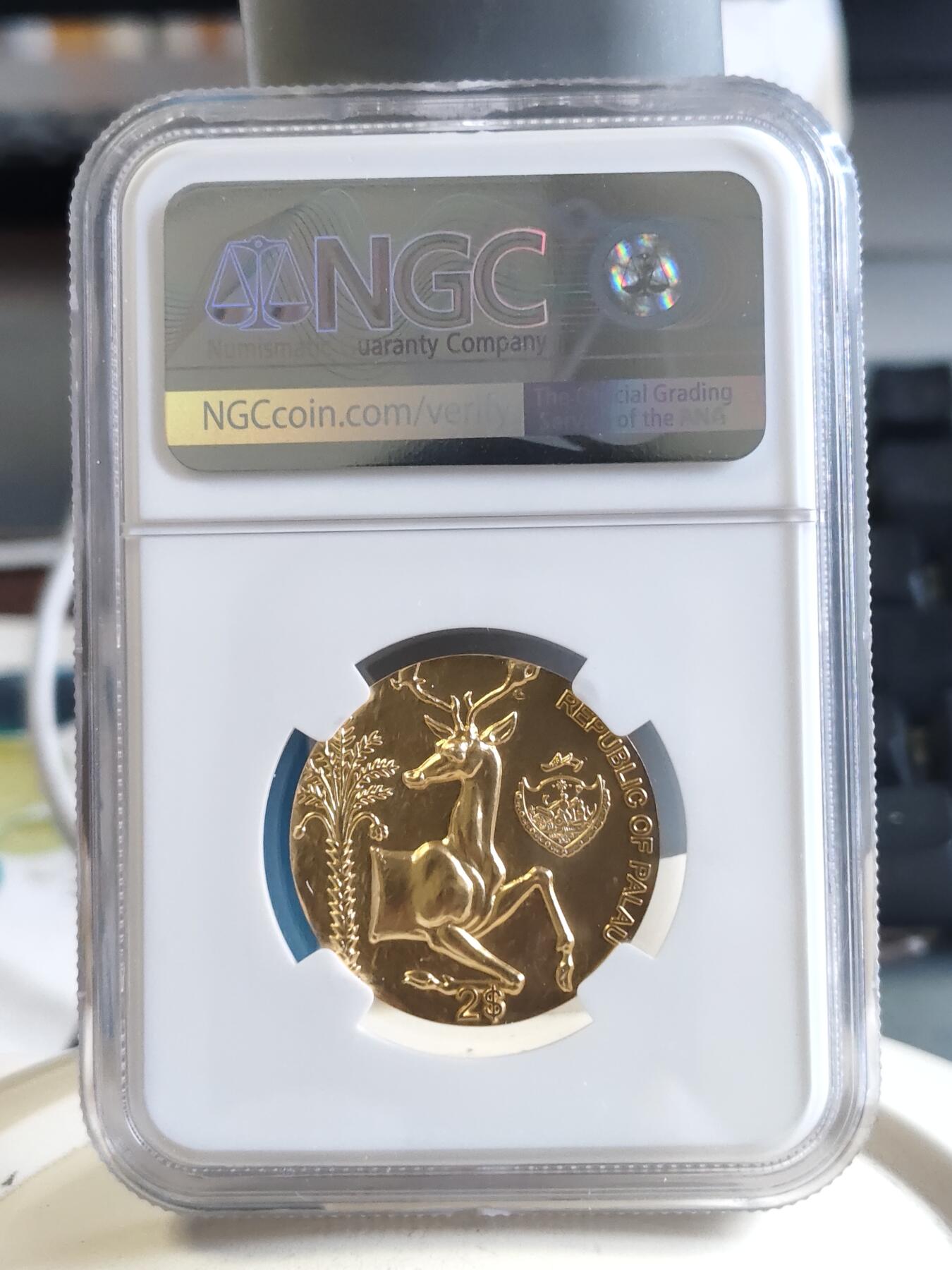 第166期拍卖【长期征集拍品】 帕劳2022年蜜蜂与雄鹿镀金纪念银币NGC-MS70首原盒证书，15克，999银，发行500枚