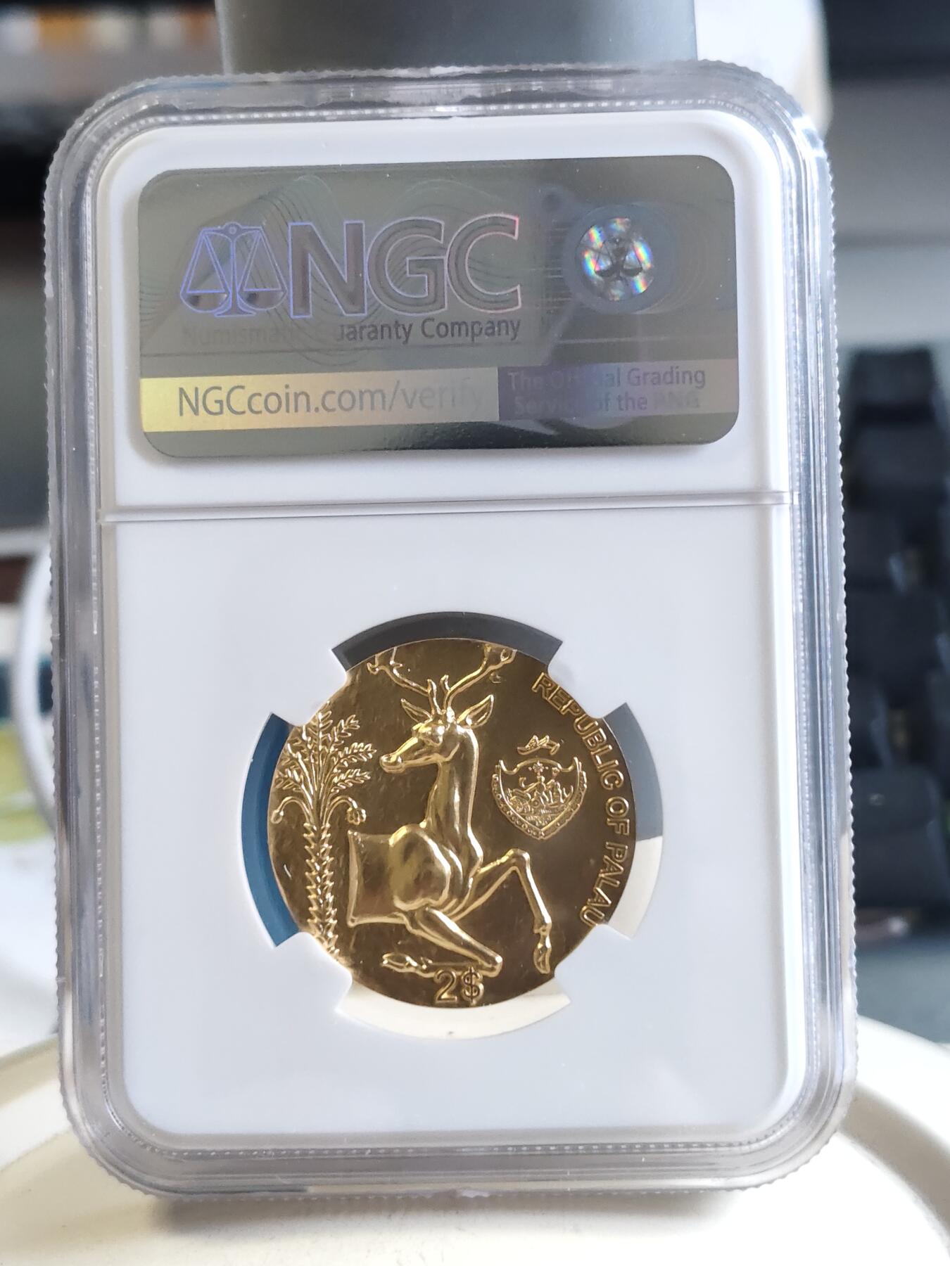 第166期拍卖【长期征集拍品】 帕劳2022年蜜蜂与雄鹿镀金纪念银币NGC-MS70首原盒证书，15克，999银，发行500枚