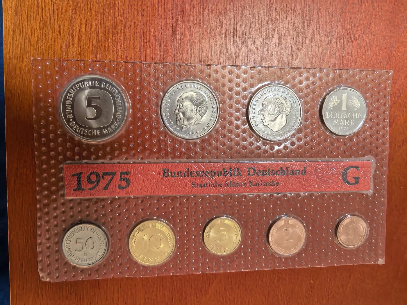 长老汇蛇年精选第二十四场拍卖 1975G西德9枚硬币套装