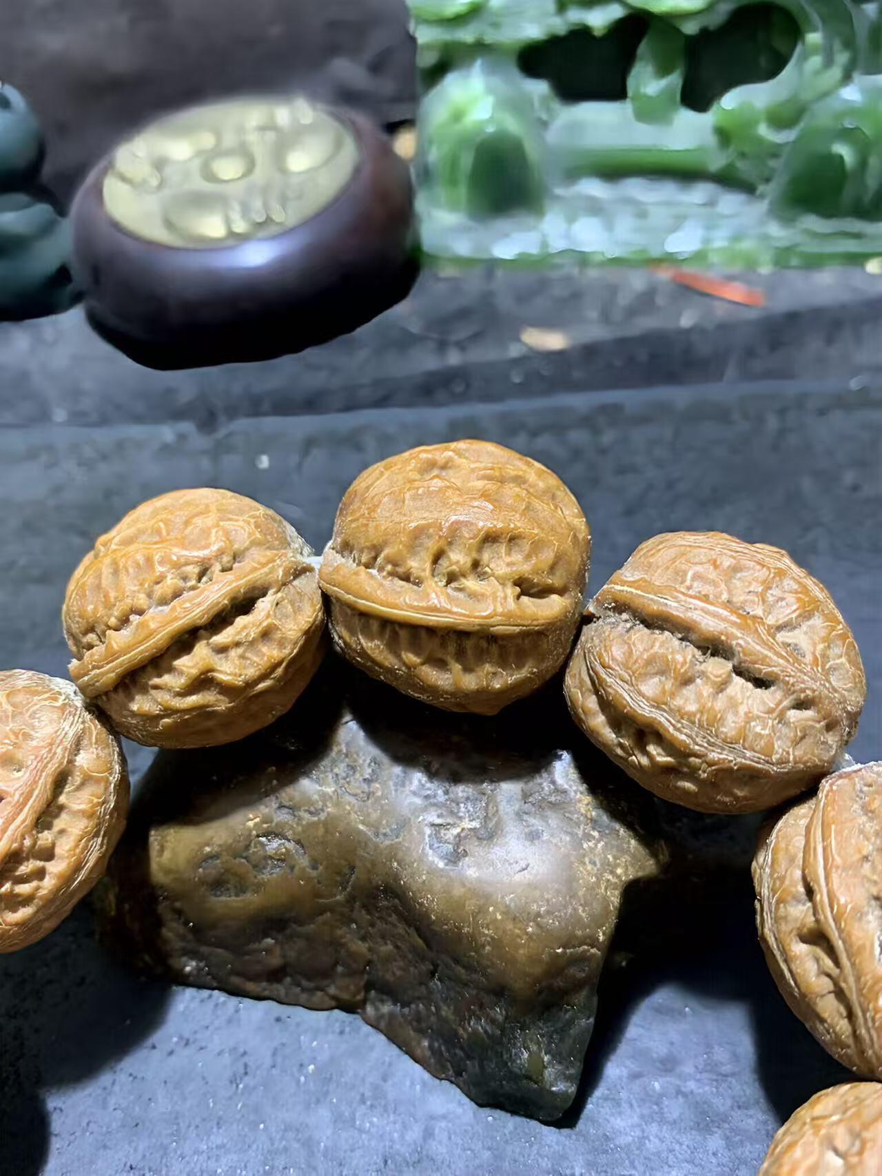天然精美东北野生秋子核桃单圈手串(手持)一条