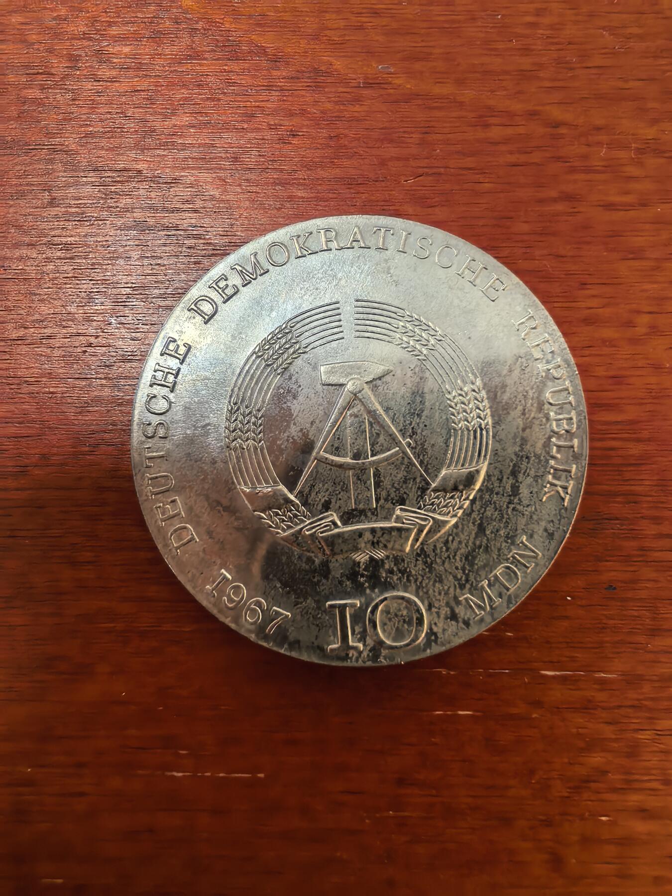长老汇蛇年精选第二十四场拍卖 1967东德珂勒惠支诞辰百周年10马克银币