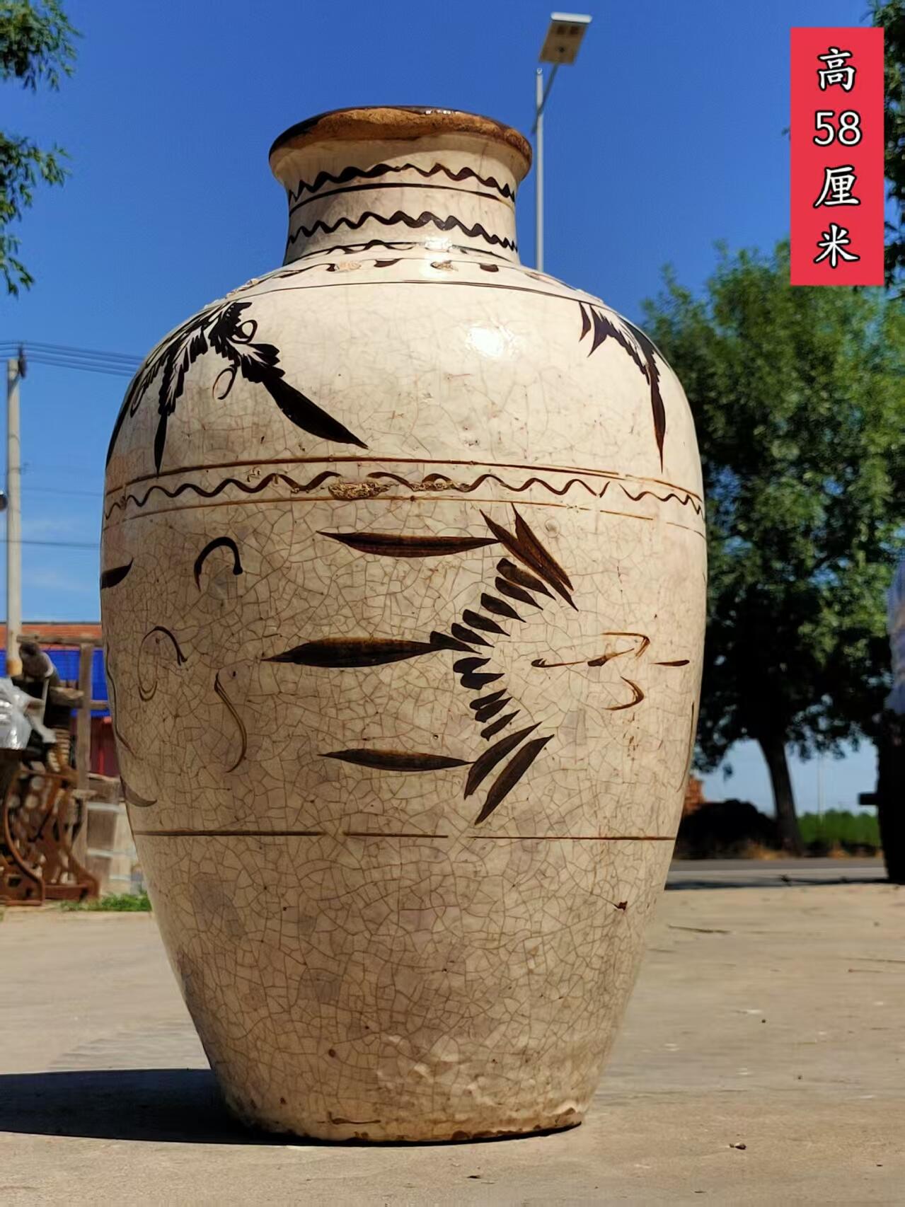 元代大酒坛  品相如图