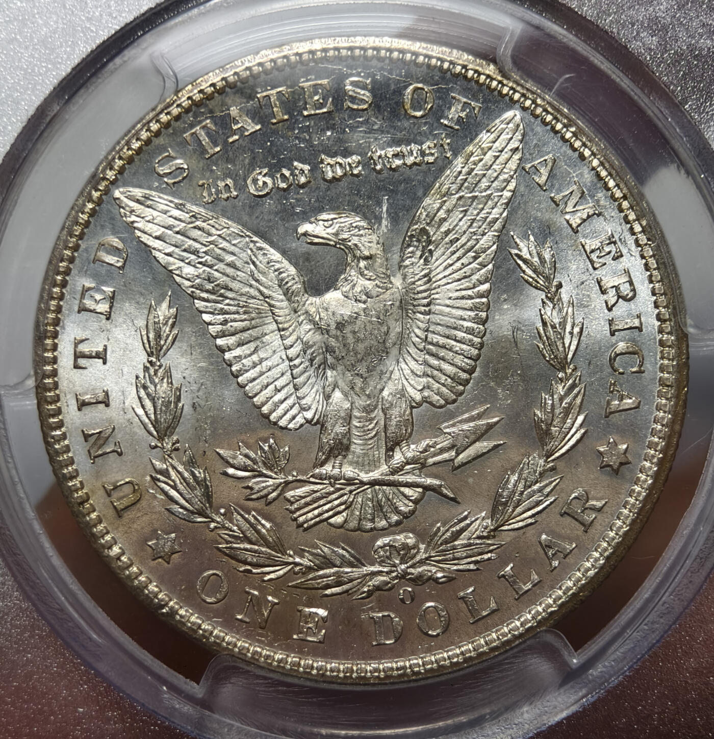 紫瑗钱币——第575期 美国 1904年 O版 摩根 大头妹 1美元 银币 PCGS MS64 老盒 底板有点镜面的感觉