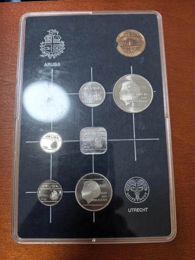 长老汇蛇年精选第二十四场拍卖 - 1986荷属阿鲁巴6枚套币