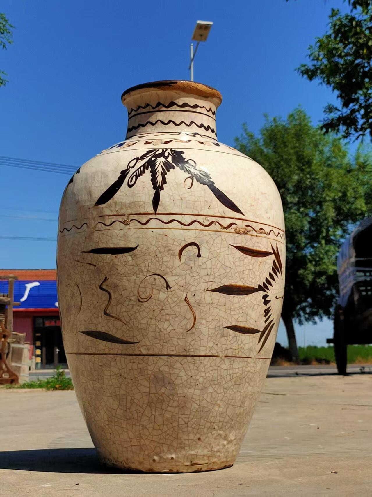 元代大酒坛  品相如图