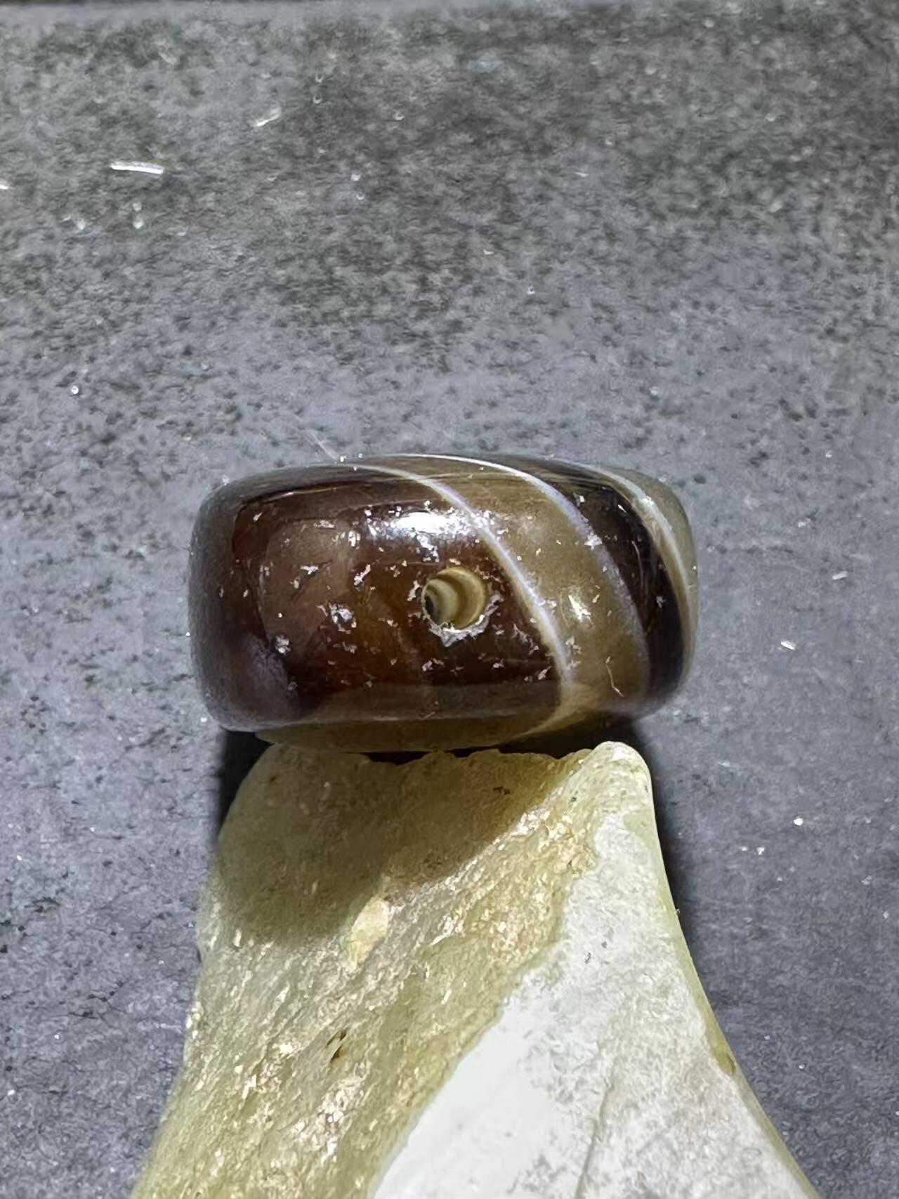 高玉化千层纹药师玛瑙通货板珠一个！