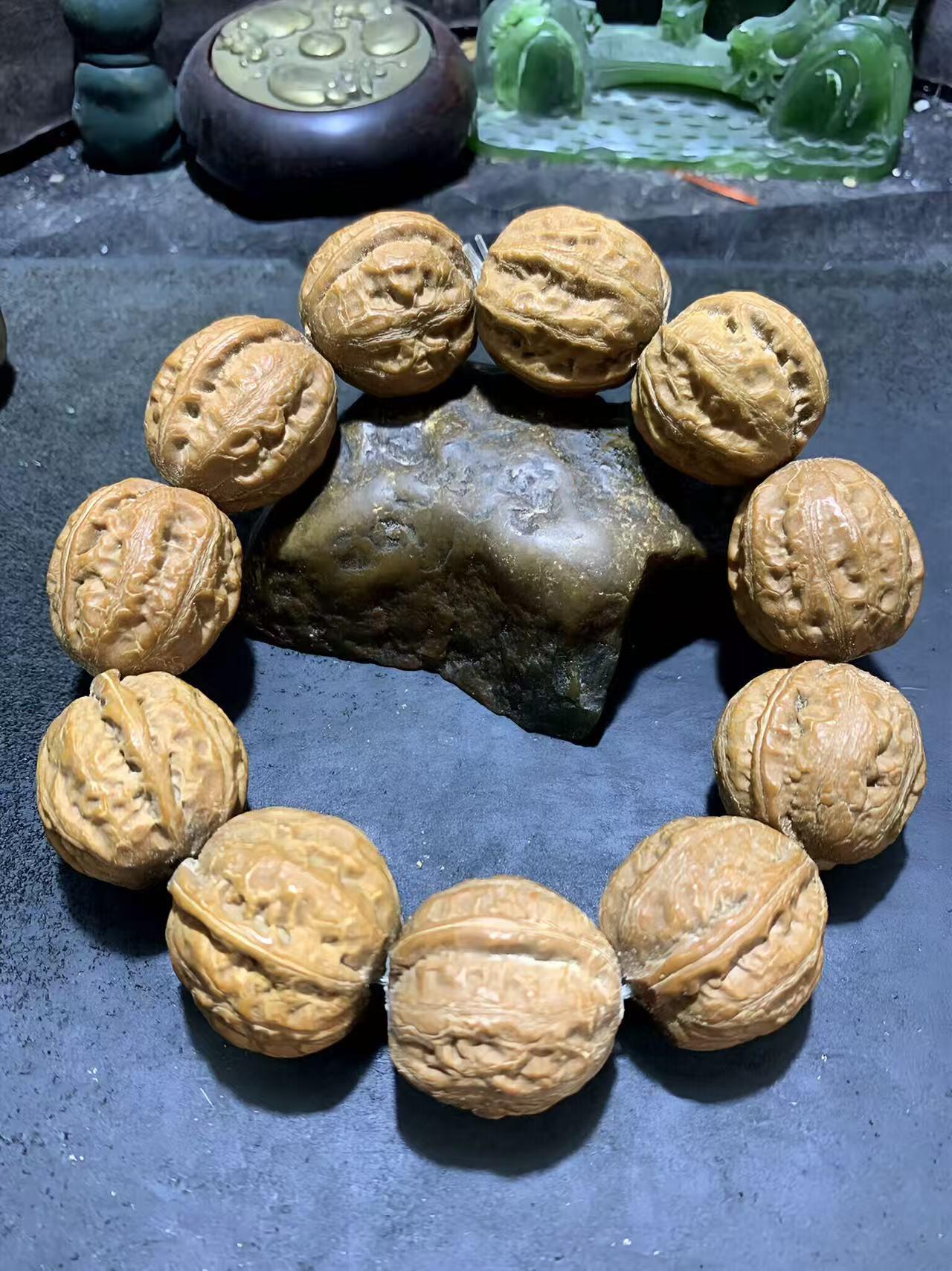 天然精美东北野生秋子核桃单圈手串(手持)一条