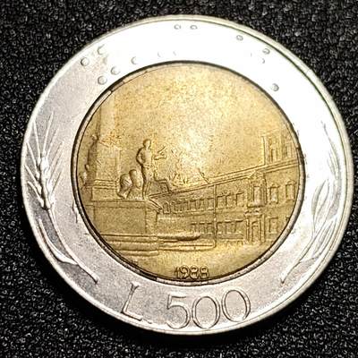 泉币菌-第55场-各国散币场 -   世界首枚双色币 意大利1988年500里拉 罗马建筑雕像 广场 25.8mm