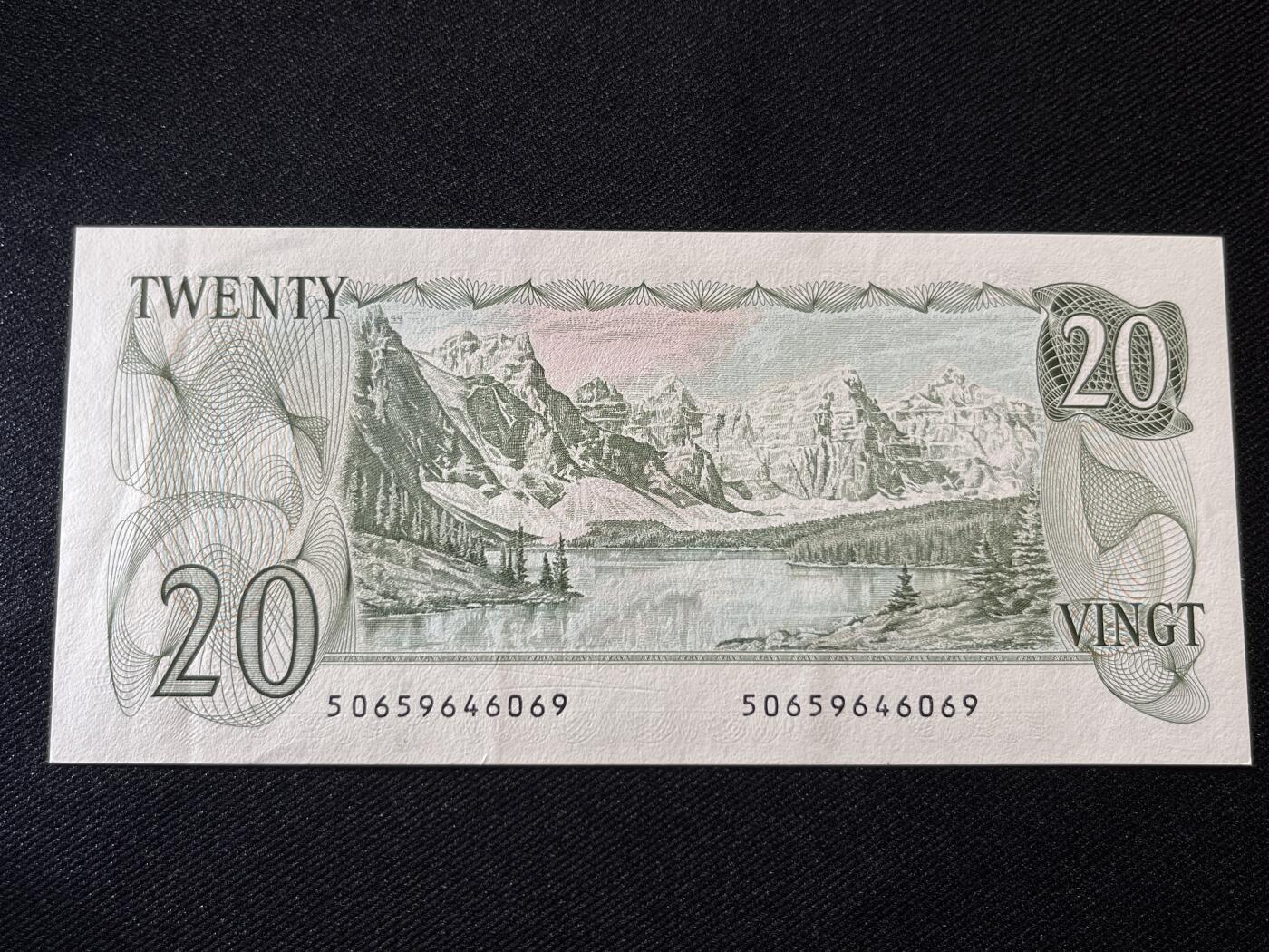 咖啡豆•收藏 2025年Jul_23世界各国纸币拍卖 加拿大 1979年 20元 美品UNC- 外国纸币 女王钞