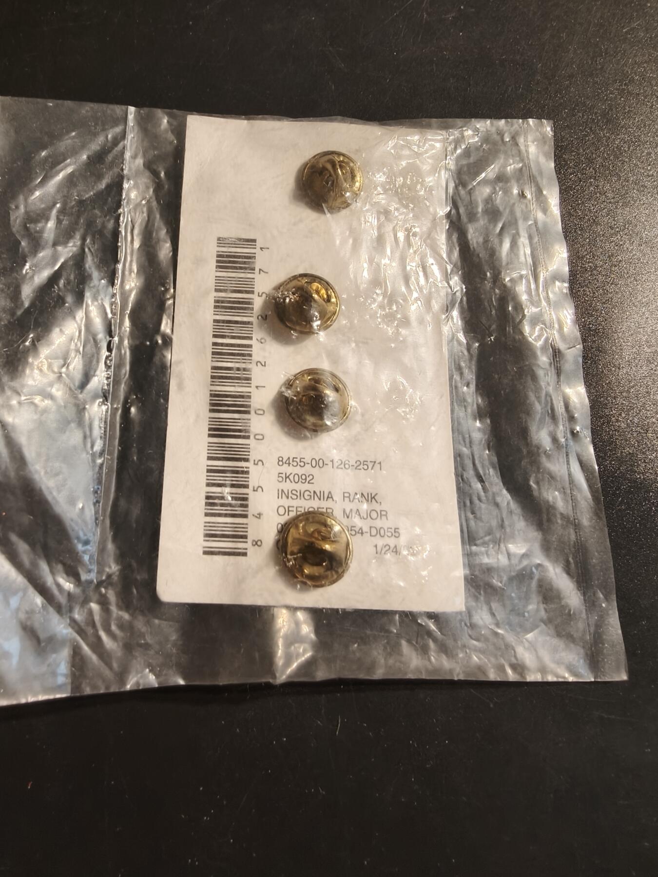 老王徽章第135期