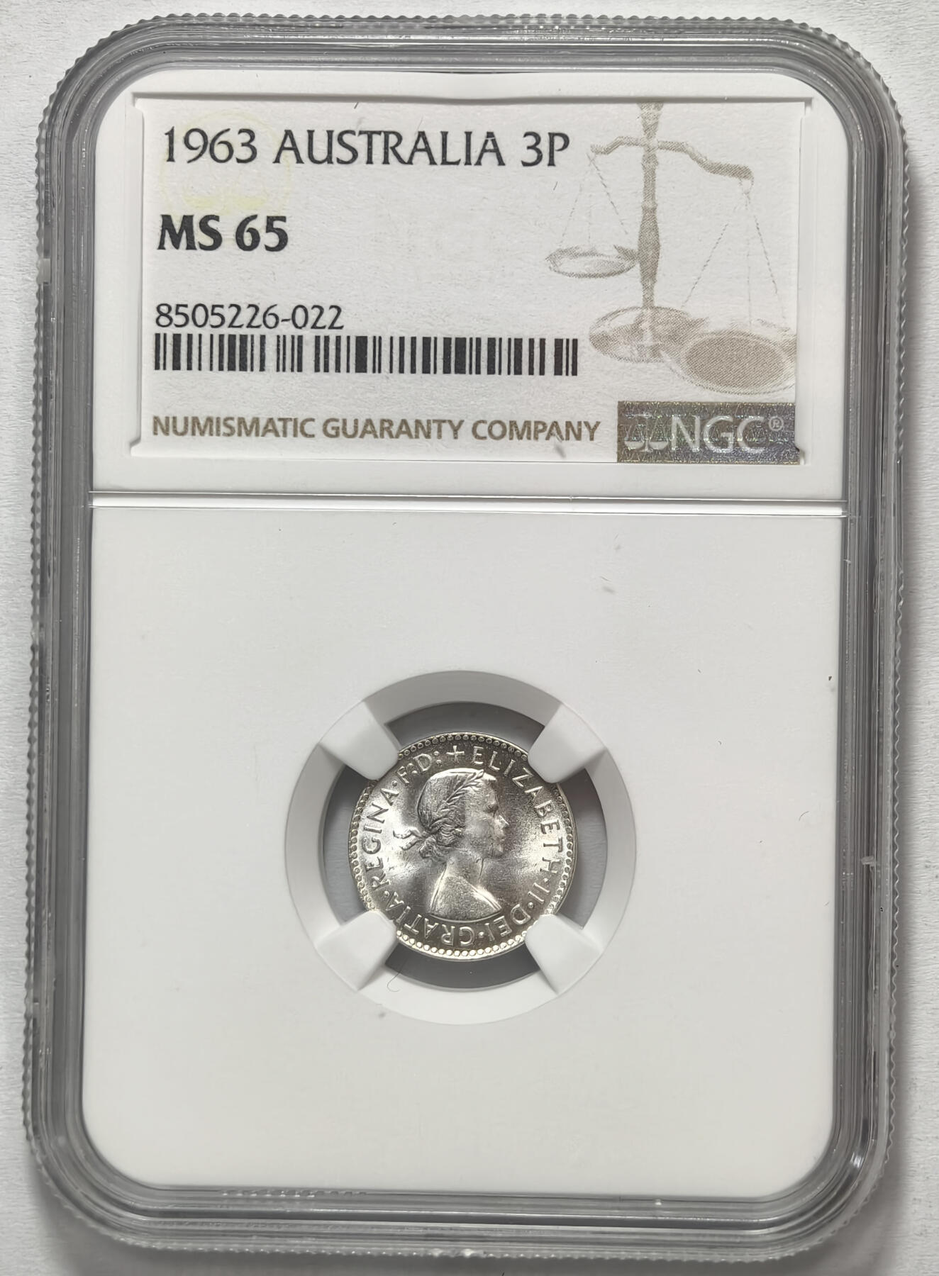 紫瑗钱币——第575期 澳大利亚 1963年 伊丽莎白二世 3便士 银币 NGC MS65