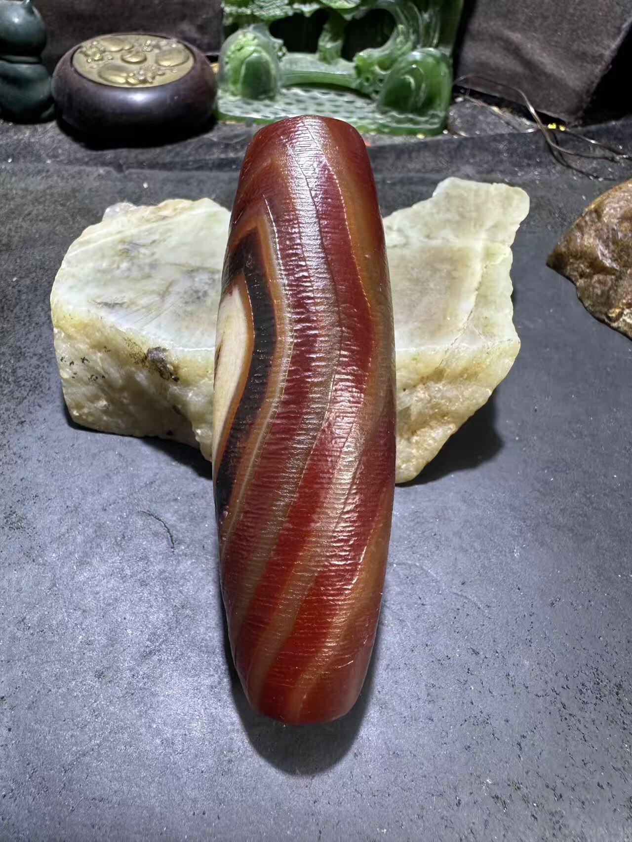 巨无霸天眼风化纹缠丝玛瑙大桶珠（把件)一颗