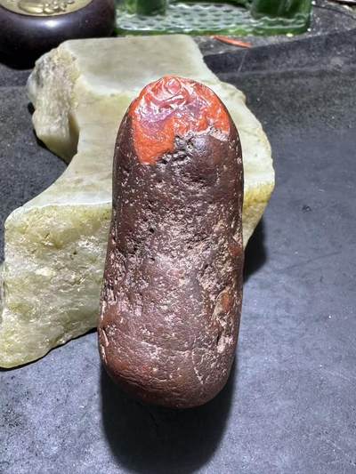 精美铁红皮开窗料柿子红冻料南红玛瑙原石一颗， - 精美铁红皮开窗料柿子红冻料南红玛瑙原石一颗，
