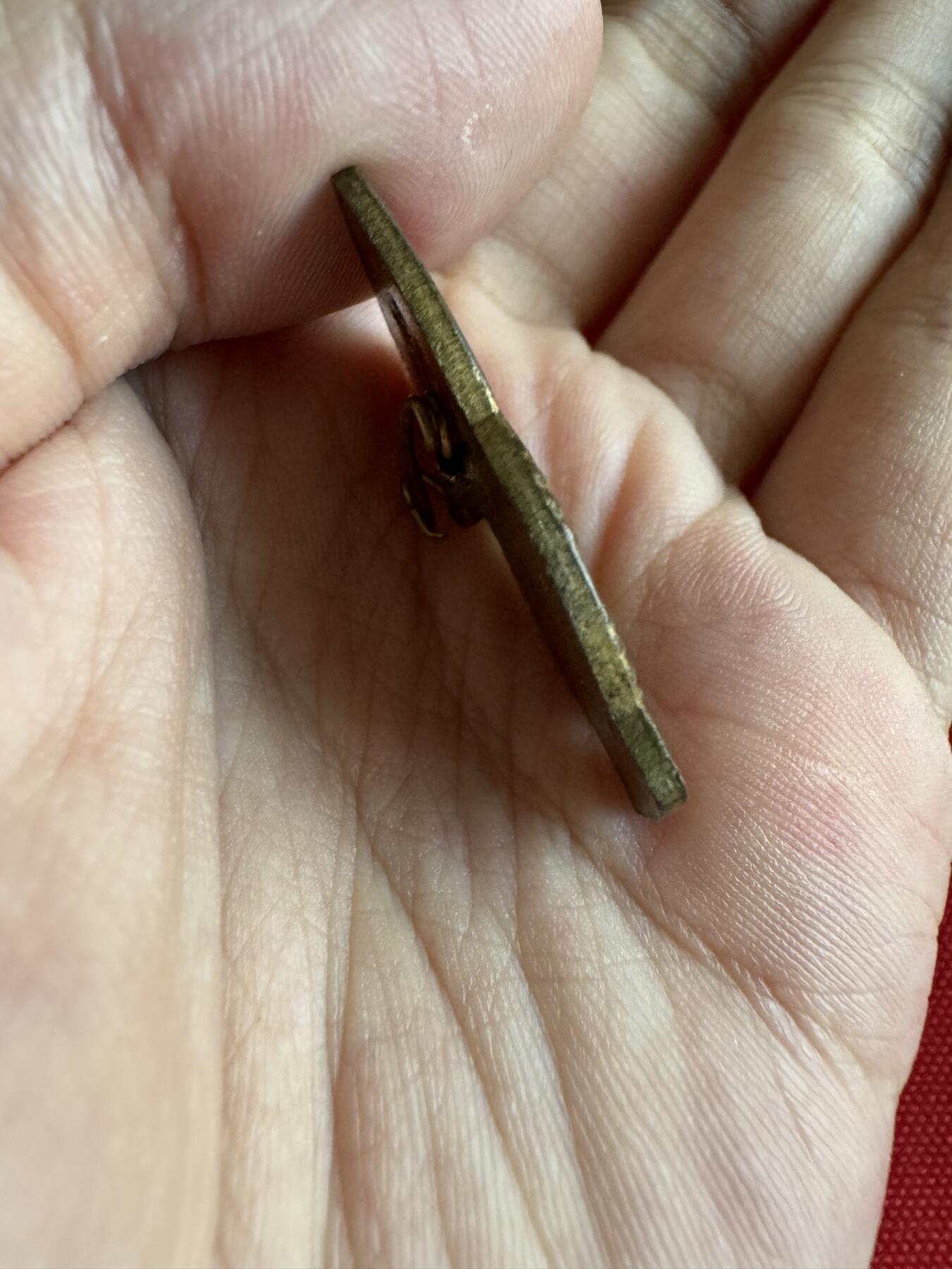 五哥徽章群   22号周二晚上八点4群联拍