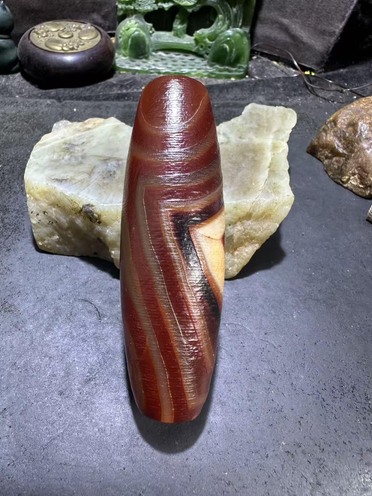 巨无霸天眼风化纹缠丝玛瑙大桶珠（把件)一颗