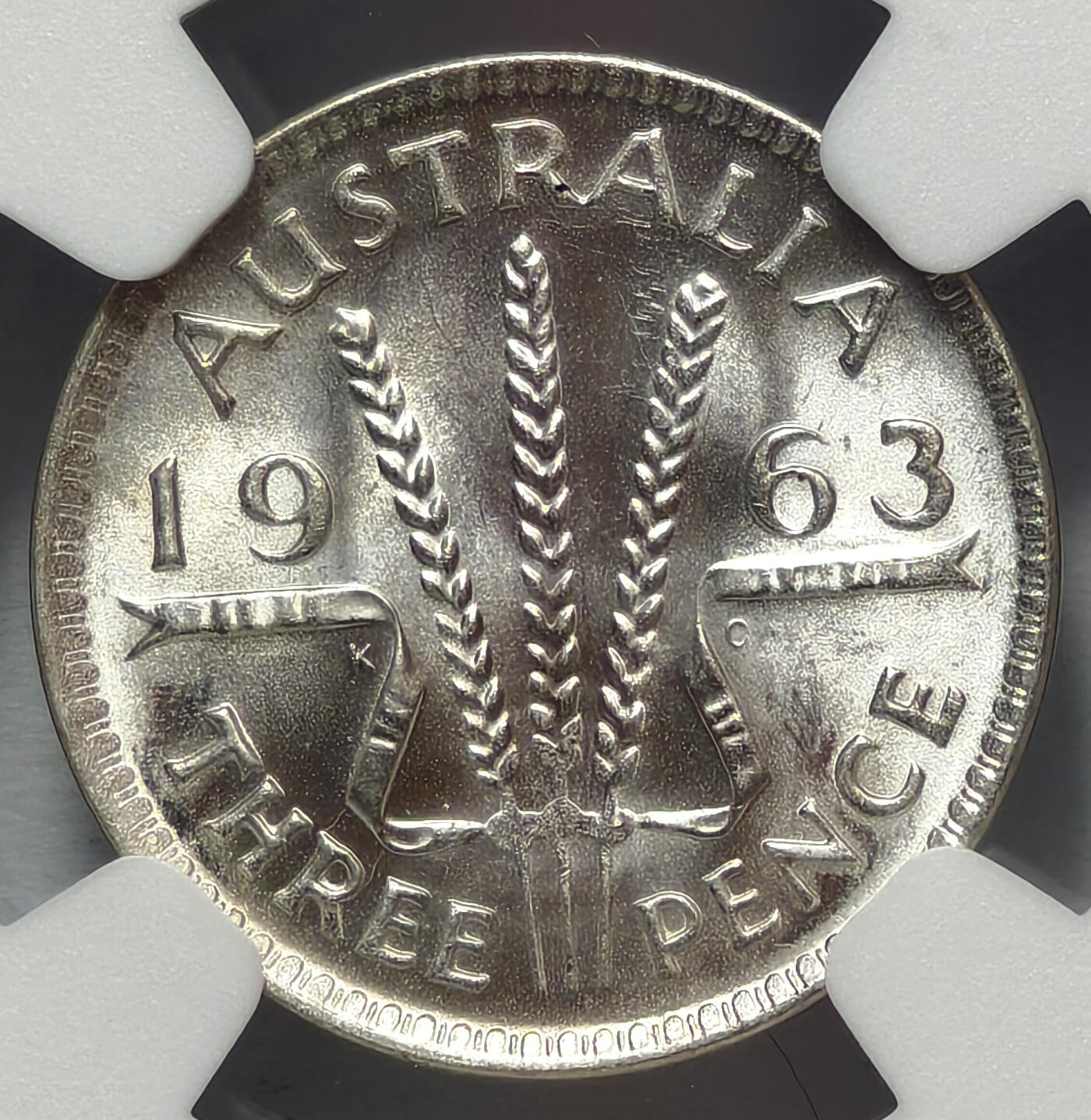 紫瑗钱币——第575期 澳大利亚 1963年 伊丽莎白二世 3便士 银币 NGC MS65