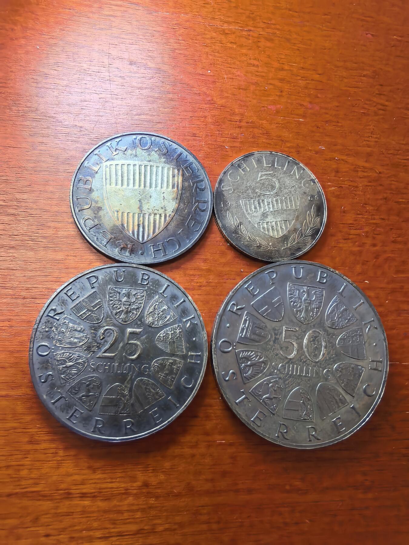长老汇蛇年精选第二十五场拍卖 1965奥地利精制银套币4枚，盒证全，克书60美金