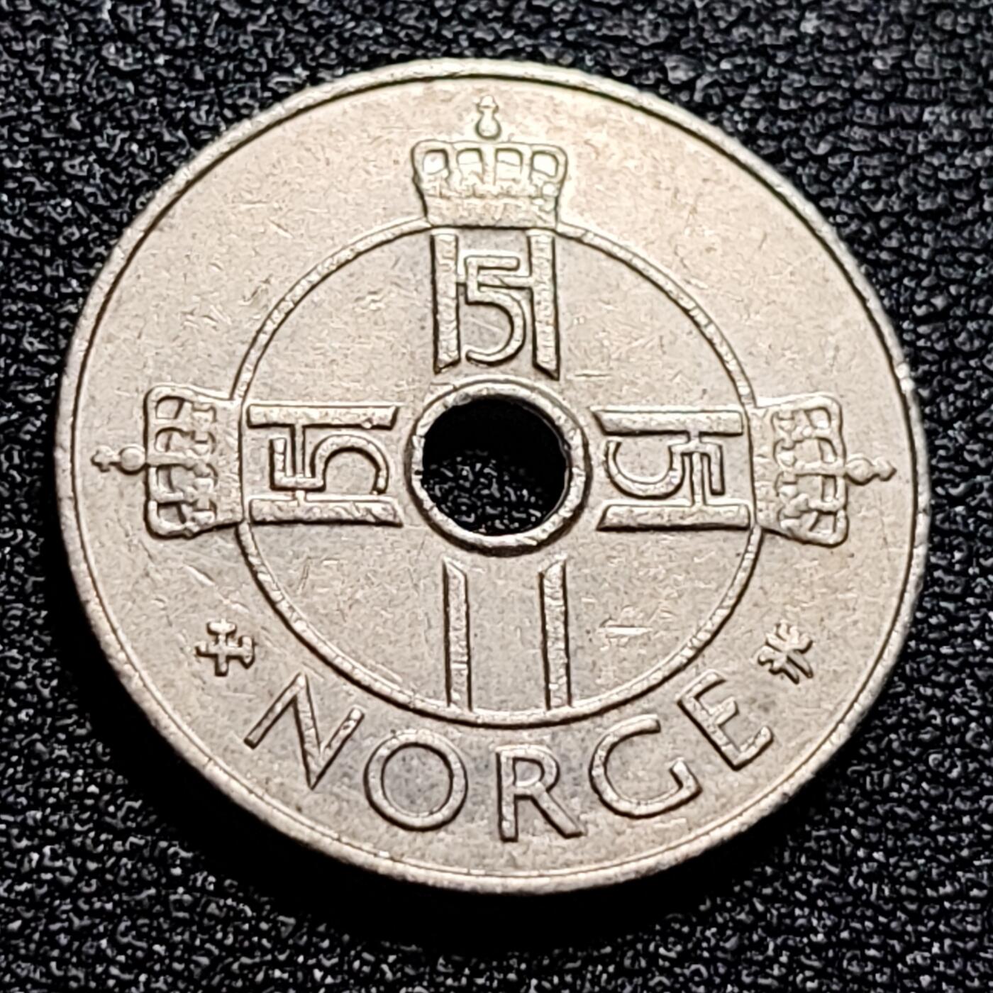 泉币菌-第57场-各国散币场 挪威1998年1克朗硬币 中孔设计 国王 哈拉尔五世