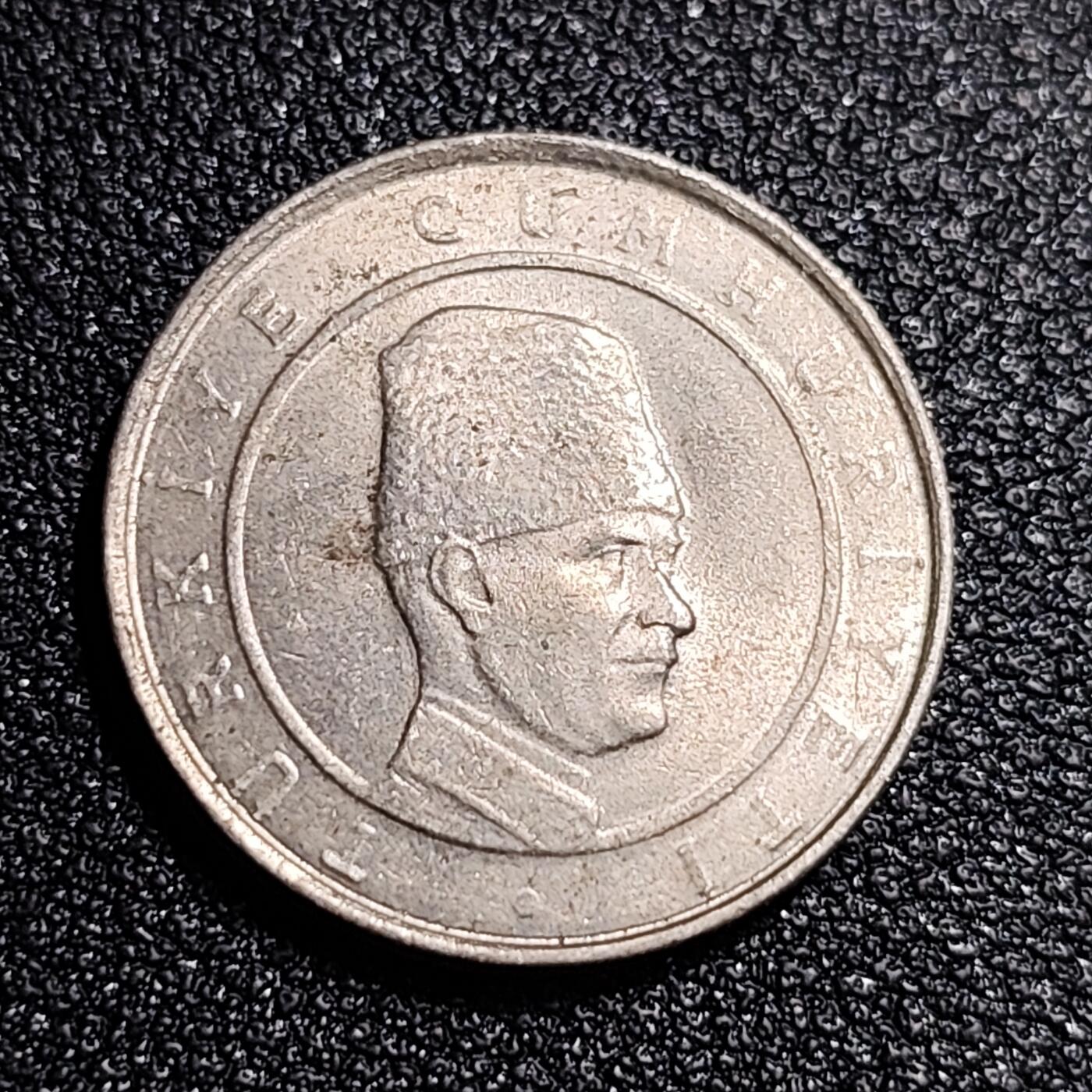泉币菌-第56场-各国散币场 原光状态 土耳其2001年通胀版 1000BIN（10000）里拉镍币