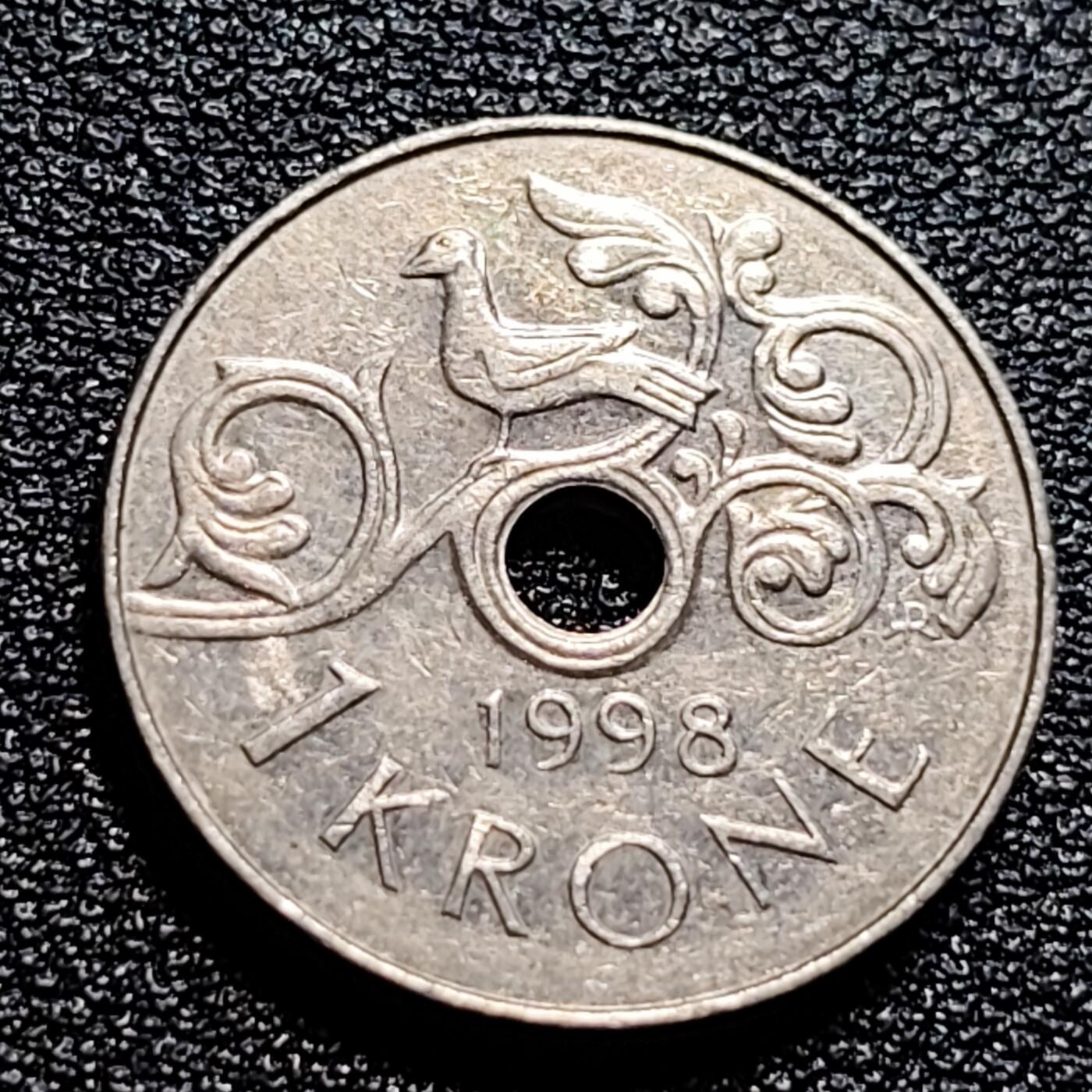 泉币菌-第57场-各国散币场 挪威1998年1克朗硬币 中孔设计 国王 哈拉尔五世