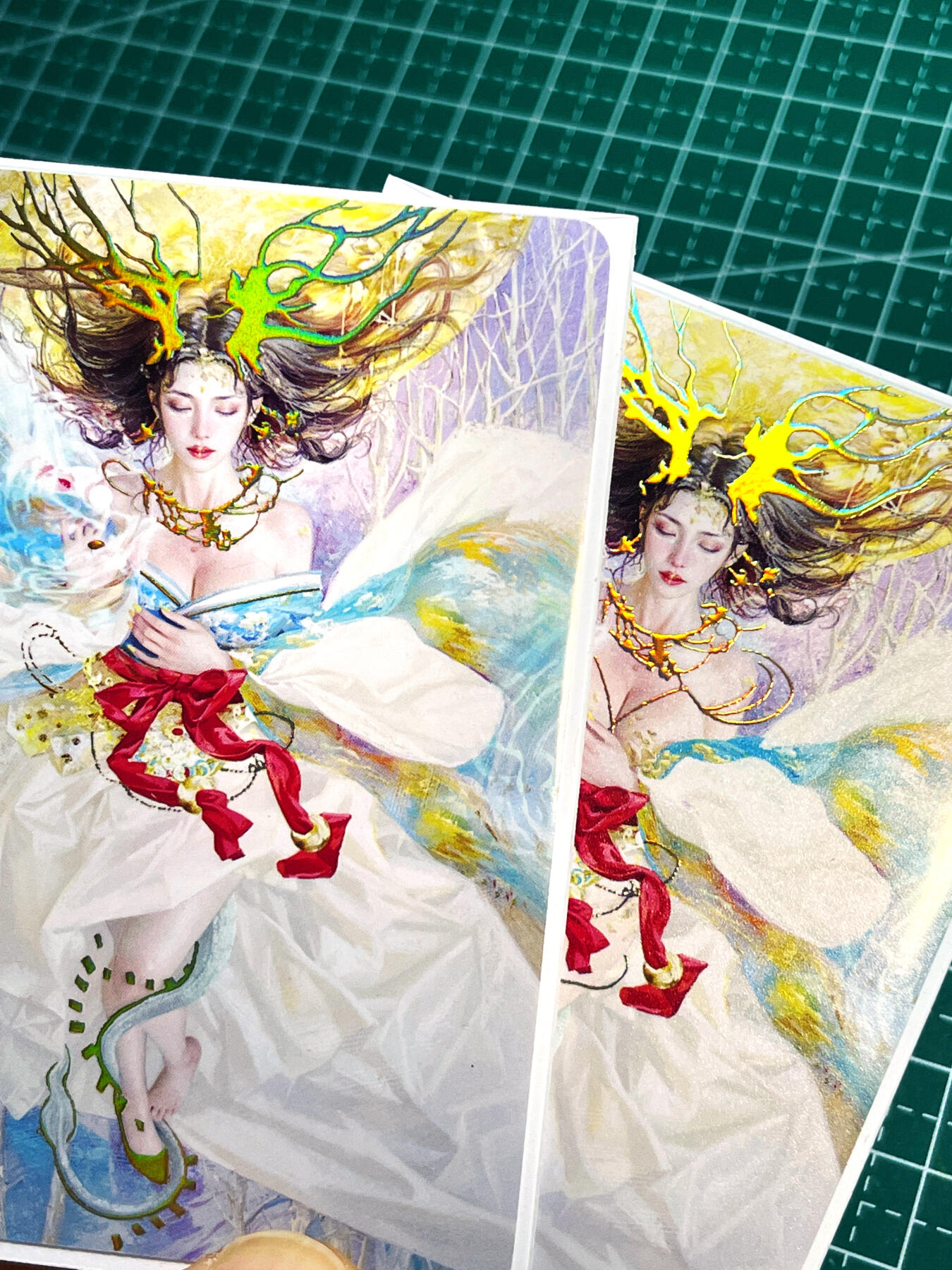 显眼宝24期 个人精选 燎原卡牌焱卡文化妖姬传 龙女 龙角超炫 幻彩普卡一对 2张