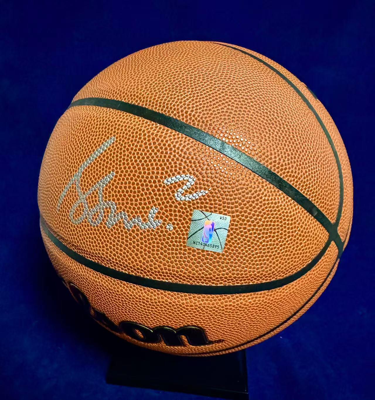 零元拍：联盟新王谢伊-吉尔杰斯-亚历山大亲签NBA官方签名球，Wilson奥布莱恩总冠军金杯版！