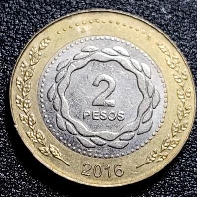 泉币菌-第57场-各国散币场 - 阿根廷2比索太阳神 幸运之子 直径24mm 双色币