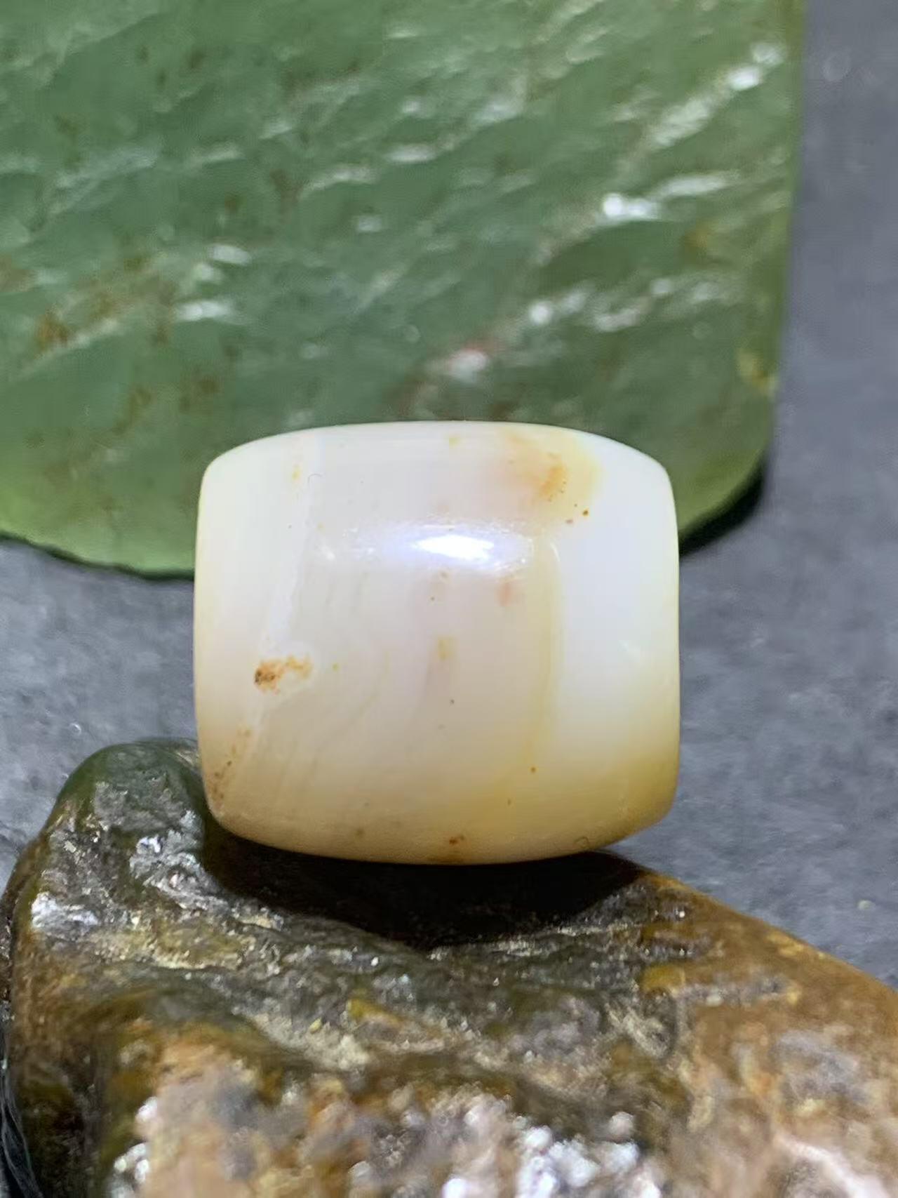精美高玉化缠丝玛瑙佛头三通一套，，