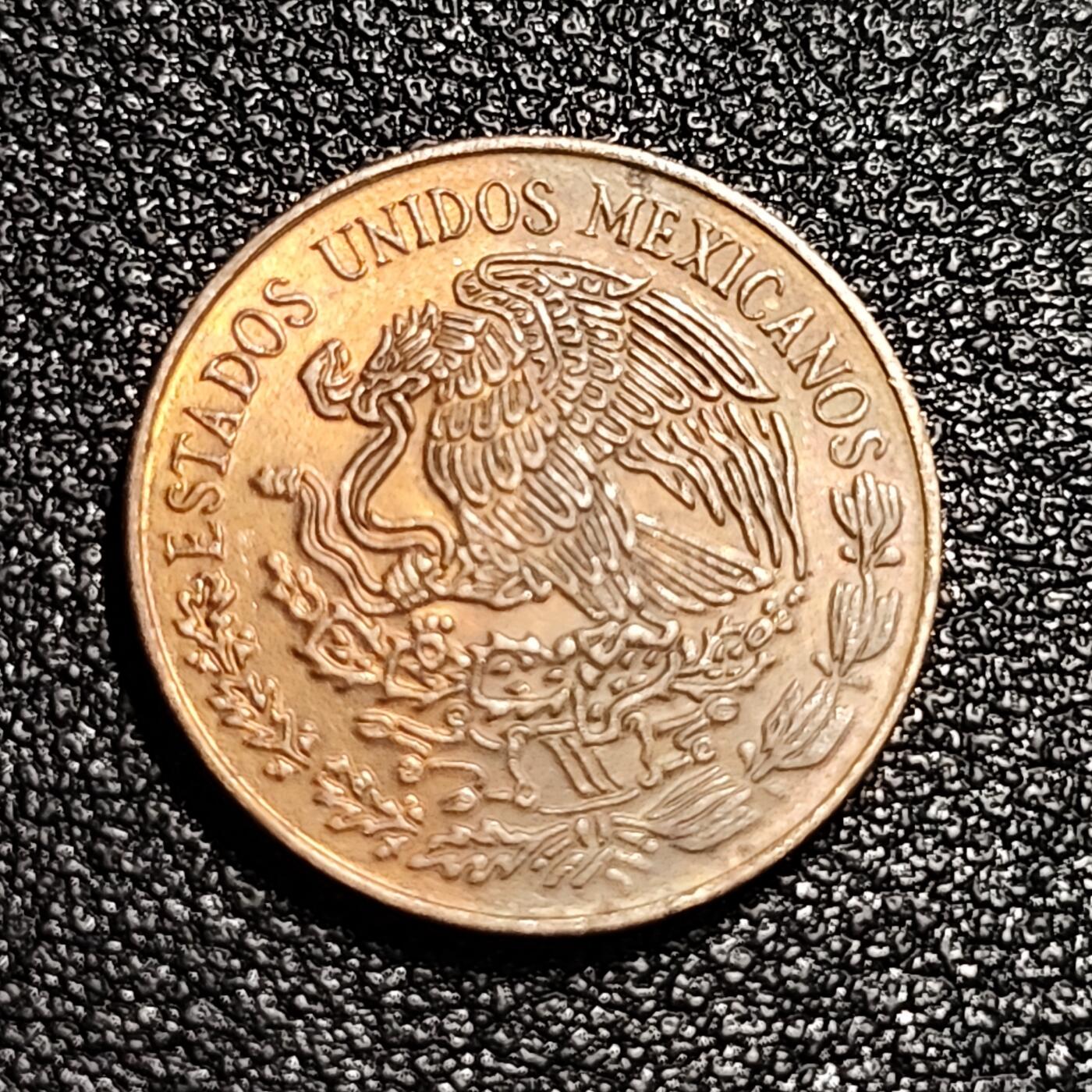 泉币菌-第56场-各国散币场 铜底光 墨西哥1976年5分铜币，约瑟法·奥尔蒂斯，18mm