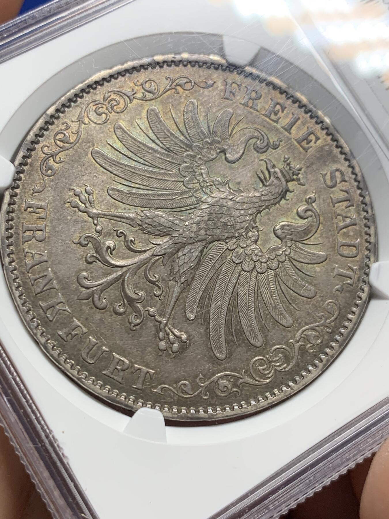 《竞宝斋》第403场 周日，周一，2场连拍 （全场包邮） 亚军分 NGC MS64 德国 1844年 法兰克福 2泰勒银币 高点俱在 羽毛犀利 深彩包浆能上64确实不易