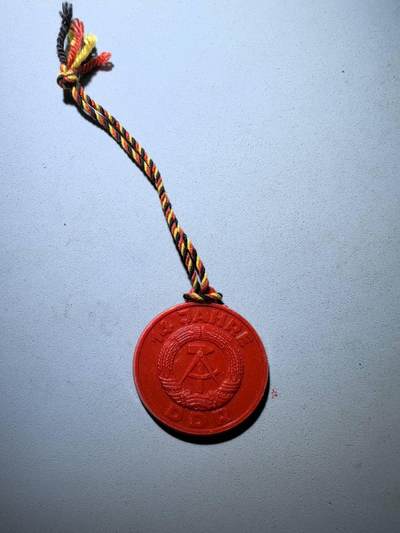 盛世勋华——号角文化勋章邮票专场拍卖第270期 - 东德建国14周年纪念证章