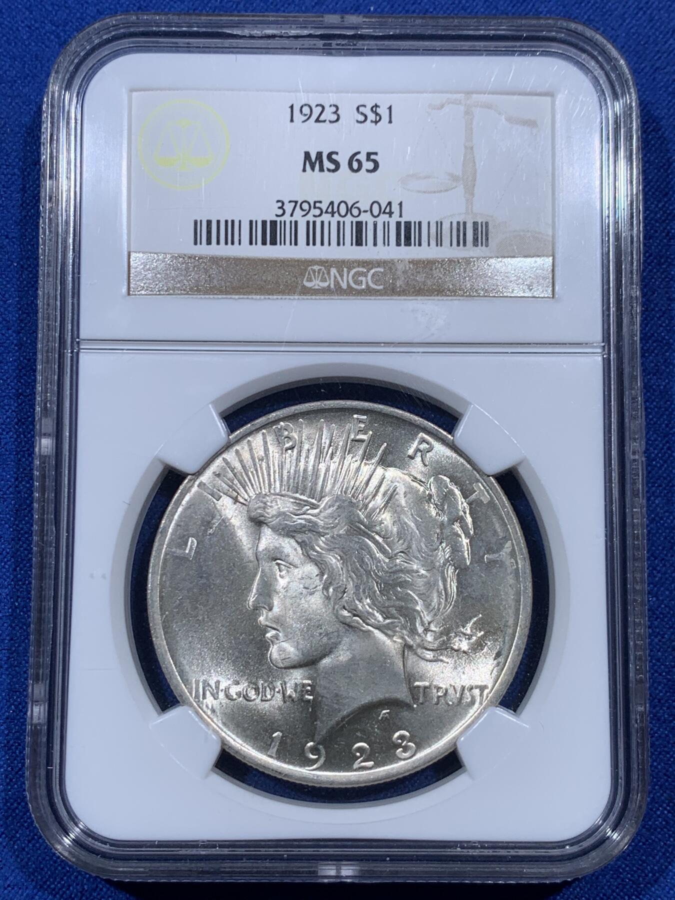 《竞宝斋》第403场 周日，周一，2场连拍 （全场包邮） NGC MS65 美国1923年和平鸽1美元银币
