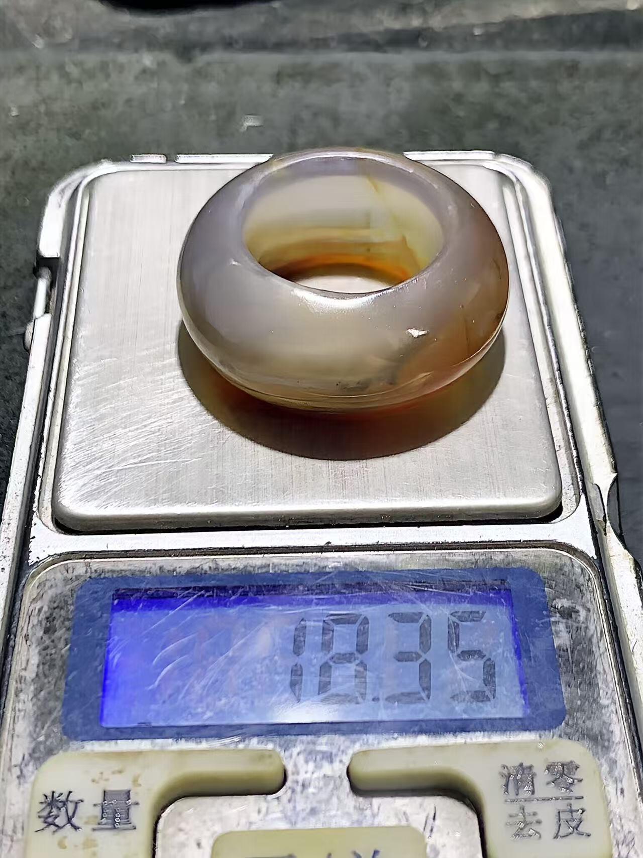 放福利！精工高油冻料法库战国红玛瑙扳指一个，