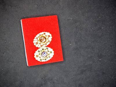凯旋世界勋赏（第15期）（欢迎送拍）（对拍品有疑问请询问客服，不接受到手刀，出价默认拍品品相。请认真阅读拍卖规则！出价默认已认可！）（收到货请录制开箱视频，无视频概不处理问题。） - 交通安全协会章