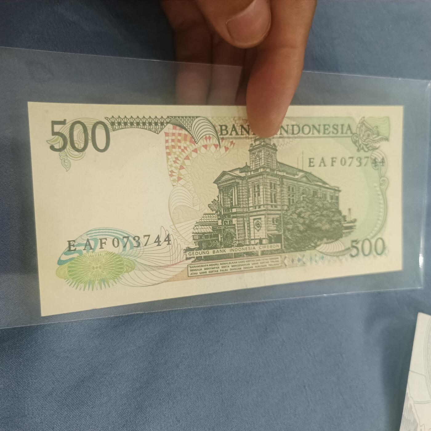 泡泡币外币第六十二场可代拍15038385335微信 印尼500
