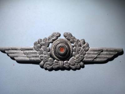 盛世勋华——号角文化勋章邮票专场拍卖第270期 - 德国（1939）空军军官大檐帽金属帽徽