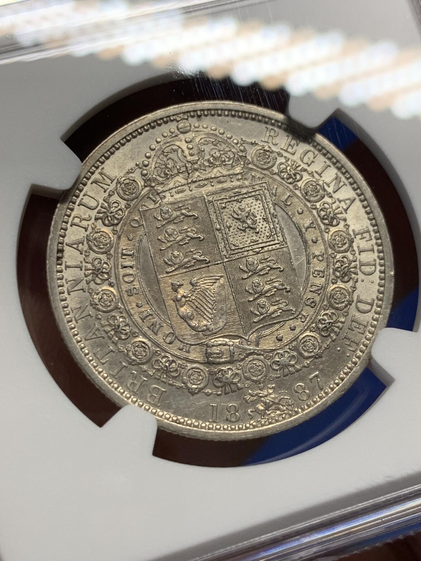 《竞宝斋》第403场 周日，周一，2场连拍 （全场包邮） NGC AU58 英国1887年维多利亚半克朗银币