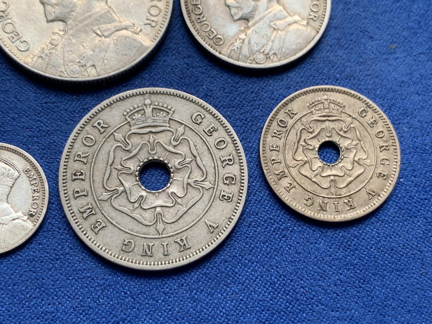 《竞宝斋》第403场 周日，周一，2场连拍 （全场包邮） 7枚一组 英属南罗德西亚（乔治五世，1932-1936）含5枚银币