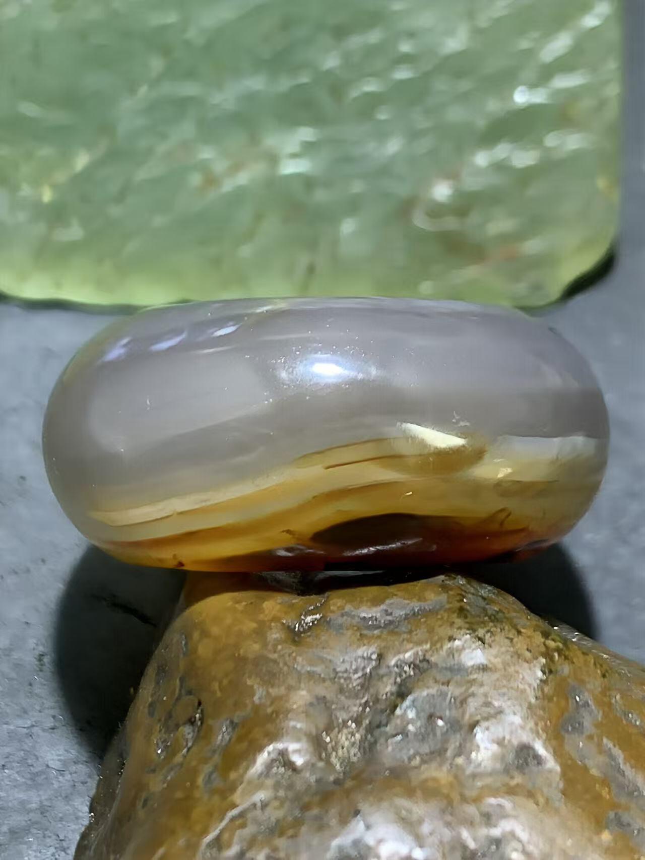 放福利！精工高油冻料法库战国红玛瑙扳指一个，